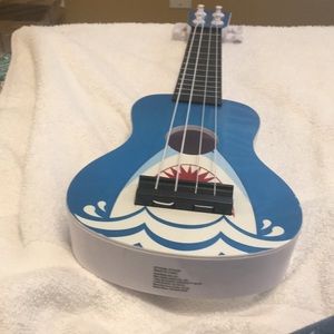Guitar 4 Strings, Blue and White Face, Chords and Keys Move